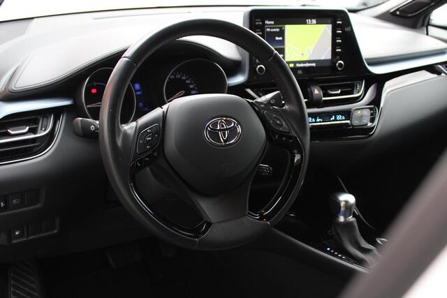 Toyota C-HR 1.8 Hybrid Style Achteruitrijcamera, Cruise Control Adaptief, Apple Carplay/Android Auto, Stoelverwarming