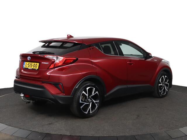 Toyota C-HR 1.8 Hybrid Style | Trekhaak | Stoelverwarming | Navigatie |
