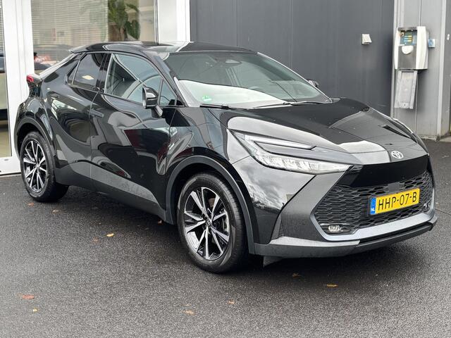 Toyota C-HR 2.0 Plug-in Hybrid 220 Dynamic