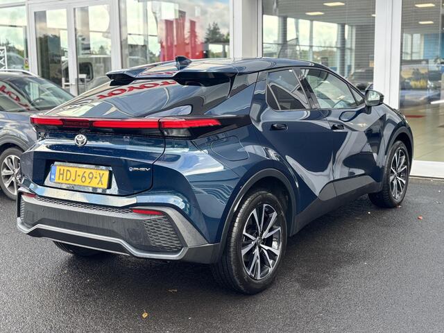 Toyota C-HR 2.0 Plug-in Hybrid 220 Dynamic