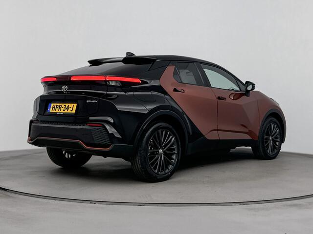 Toyota C-HR 2.0 Plug-in Hybrid 220 Premium