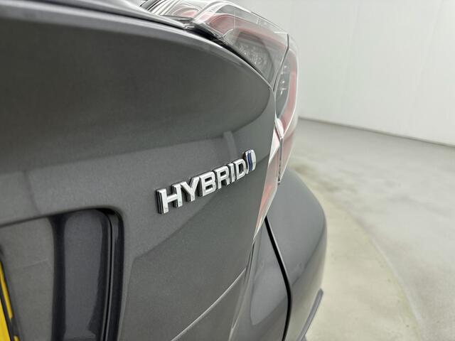 Toyota C-HR 1.8 Hybrid Style Navi | Stoelverwarming | Dodehoekdetectie | Parkeersensoren | Lichtmetalen Velgen |