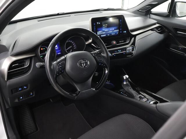Toyota C-HR 1.8 Hybrid Style Ultimate | Trekhaak | Parkeercamera | Stoelverwarming | Navigatie | Climate Control |