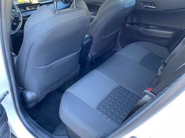 Toyota C-HR 1.8 Hybrid Dynamic / Trekhk / Navi.