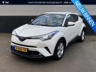 toyota-c-hr-1.8-hybrid-dynamic-edit