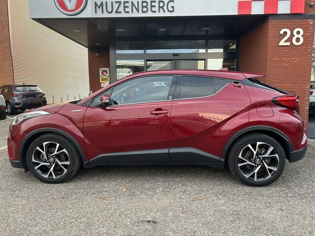 Toyota C-HR 1.8 Hybrid Dynamic // LED // NAVI // CAMERA // ADAPTIV CRUISE // STOEL + STUURWIELVERWARMING // TREKHAAK!!