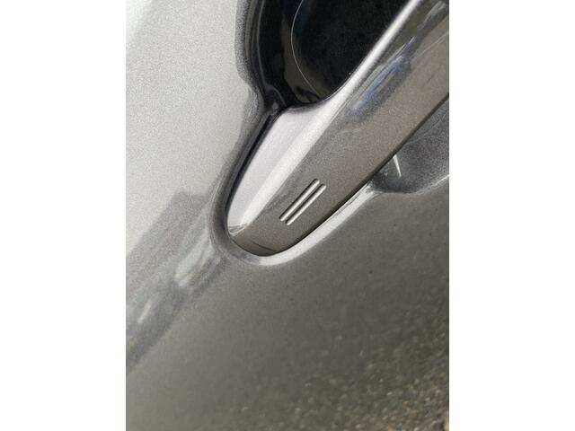 Toyota C-HR 2.0 Hybrid Style