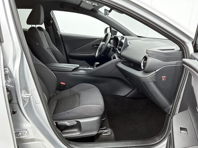 Toyota C-HR 1.8 Hybrid 140 Dynamic | Navigatie | PDC | ACC | Climate Control |