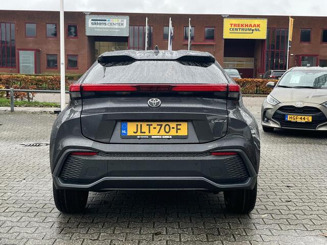 Toyota C-HR 2.0 Plug-in Hybrid 220 First Edition