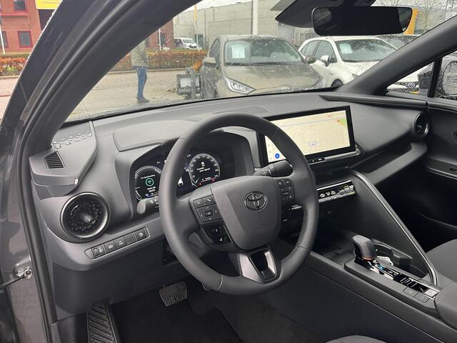 Toyota C-HR 2.0 Plug-in Hybrid 220 First Edition