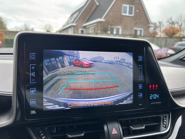 Toyota C-HR 1.8 Hybrid Automaat Dynamic All-Seasons / Navigatie / Full LED