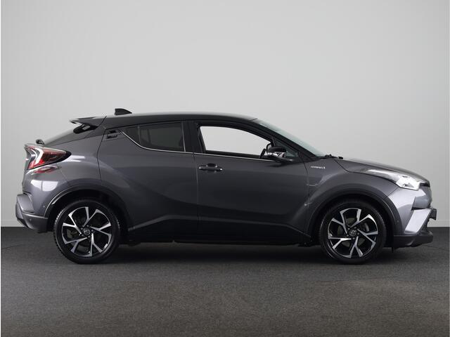 Toyota C-HR 1.8 Hybrid Style Ultimate | NL-Auto | Lederen bekleding | Stoelverwarming voor-en achter | JBL Premium Audio |
