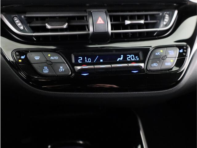 Toyota C-HR 1.8 Hybrid Style Ultimate | NL-Auto | Lederen bekleding | Stoelverwarming voor-en achter | JBL Premium Audio |