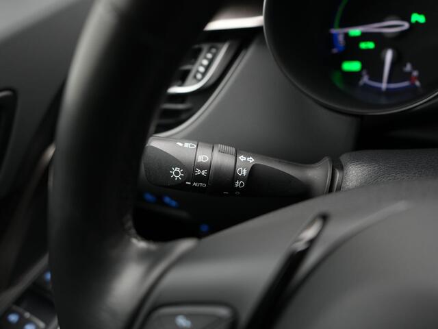 Toyota C-HR 1.8 Hybrid Style Ultimate Binnen 27-11-2025