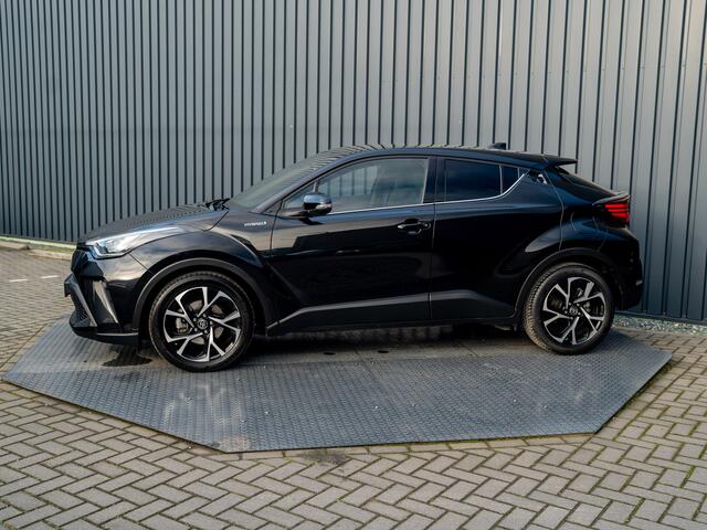 Toyota C-HR 1.8 Hybrid First Edition | JBL | LED koplampen | BSM | Navi | PDC V&A | Prijs Rijklaar!!