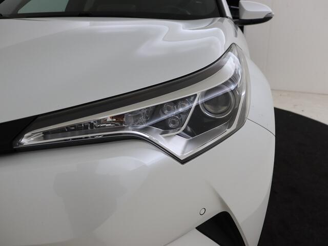 Toyota C-HR 1.2 First Edition | Dealeronderhouden | Achteruitrijcamera | Lederen bekleding |