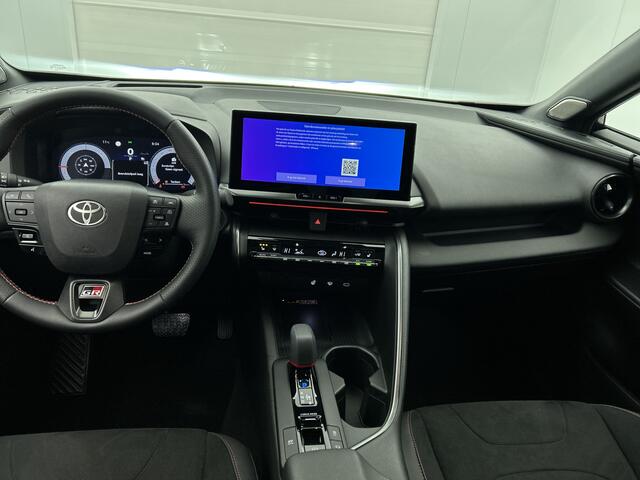 Toyota C-HR 2.0 Hybrid 200 GR SPORT PLUS | Panoramadak | JBL | Stoel + Stuurverwarming | Sportstoelen | Blindspot |