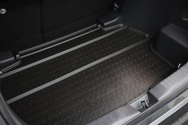 Toyota C-HR 2.0 Hybrid 200 First Edition | ¤ 4.200,- Demo voordeel! | Uit voorraad leverbaar | Adaptive-cruise | Camera | Clima | Groot Navigatie | Keyless | Dodehoekdetectie