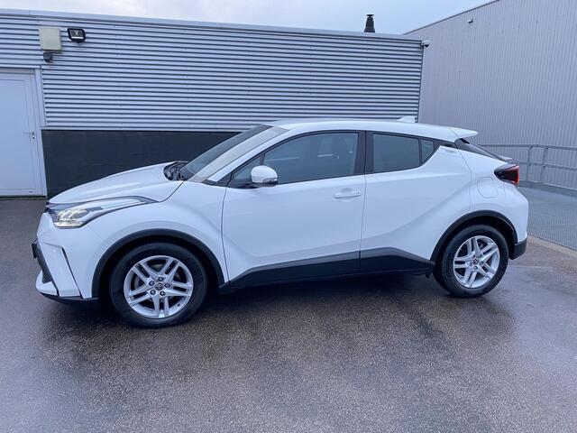 Toyota C-HR 1.8 Hybrid Active Apple CarPlay/Android Auto Navigatie, achteruitrij camera, keyless, adaptieve cruise control