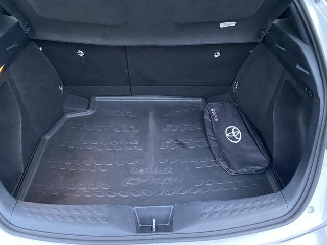 Toyota C-HR 1.8 Hybrid Active Apple CarPlay/Android Auto Navigatie, achteruitrij camera, keyless, adaptieve cruise control