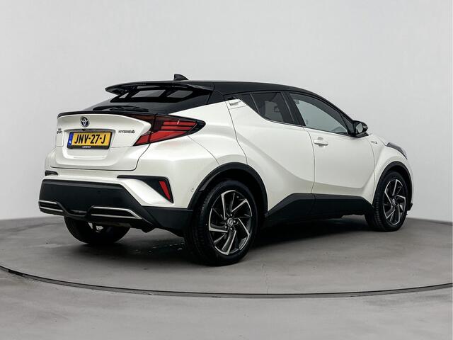 Toyota C-HR 2.0 184 PK Hybrid Bi-Tone | JBL Premium Audio | Half lederen bekleding | Navigatie |