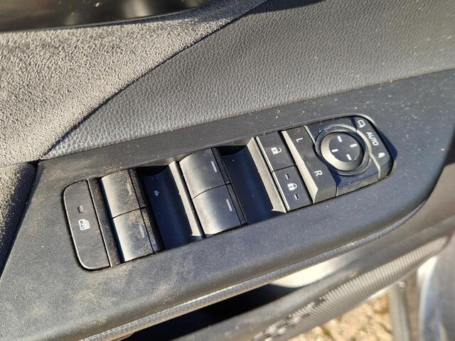 Toyota C-HR 1.8 Hybrid 140 Executive