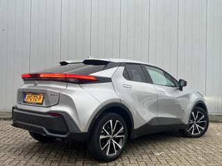 toyota-c-hr-1.8-hybrid-140-dynamic