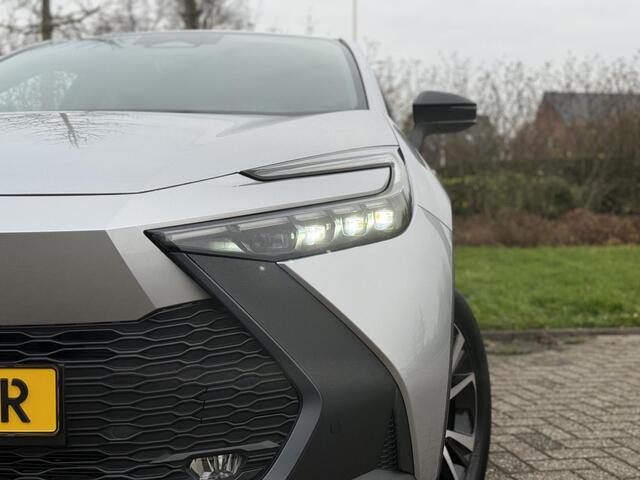 Toyota C-HR 2.0 Plug-in Hybrid 220 Dynamic plus | Stoel-stuurverwarming | Camera | Keyless |
