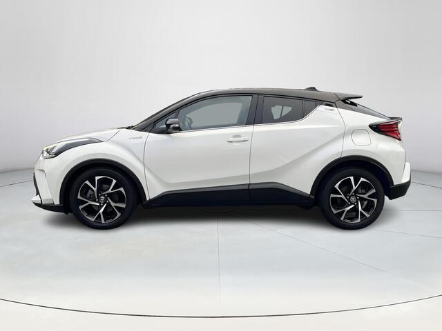 Toyota C-HR 1.8 Hybrid Bi-Tone | Carplay | Dode hoek waarschuwing | Stoelverwarming | Keyless entry |