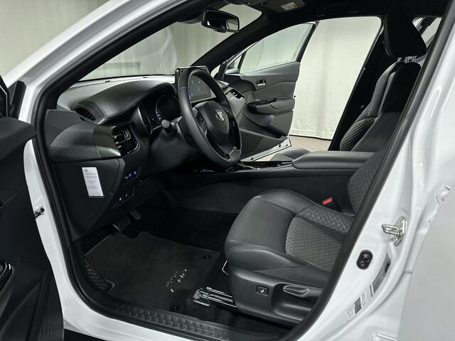 Toyota C-HR 2.0 Hybrid Style Automaat | Navi | Camera | Stuur en Stoelverwarming