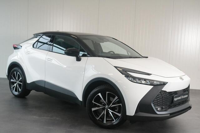 Toyota C-HR 2.0 Plug-in Hybrid 220 Dynamic Lim., Groot scherm
