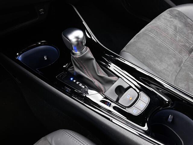 Toyota C-HR 1.8 Hybrid GR-Sport | Premium Pack | Trekhaak | Sportstoelen | Elektrische Stoel | Stoelverwarming |