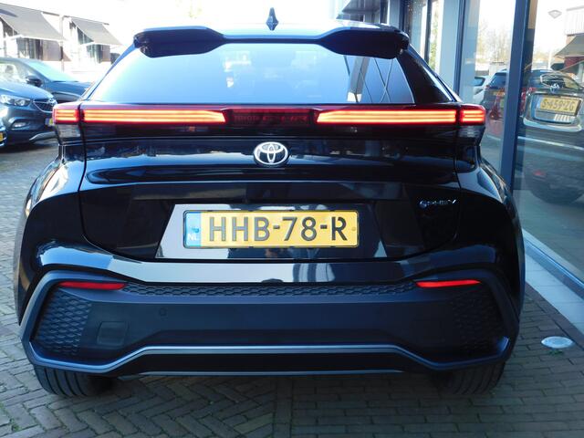 Toyota C-HR 2.0 Plug-in Hybrid 220 Dynamic