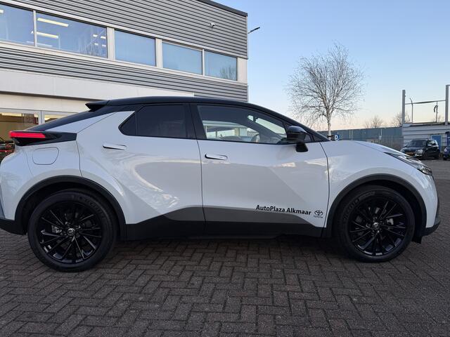 Toyota C-HR 2.0 Plug-in Hybrid 220 GR SPORT