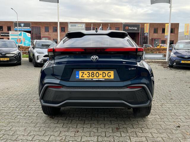 Toyota C-HR 1.8 Hybrid 140 First Edition Bi-Tone