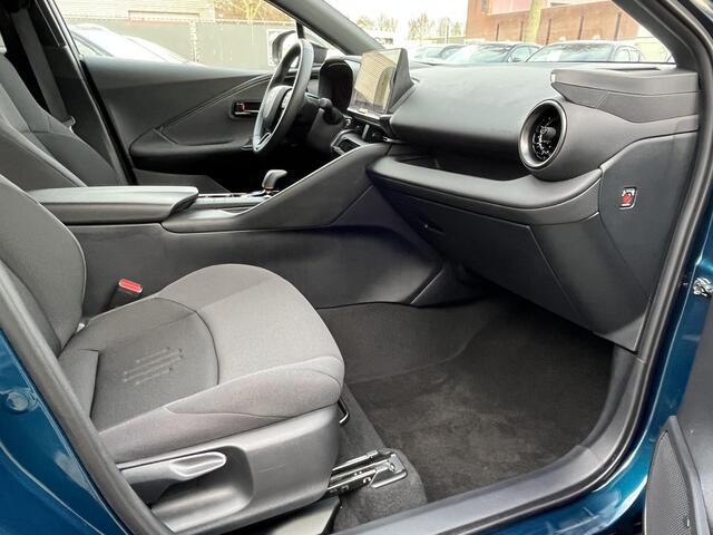 Toyota C-HR 1.8 Hybrid 140 First Edition Bi-Tone