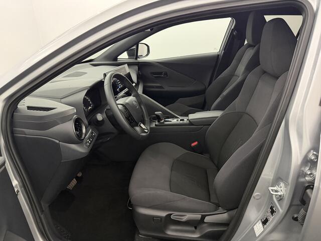 Toyota C-HR 1.8 Hybrid 140 Dynamic Plug-in Camera, Navi, Cruise control, Keyless start, Rijstrook correctie, Stoelverwarming, Stuur verwarmd, 2 jaar garantie