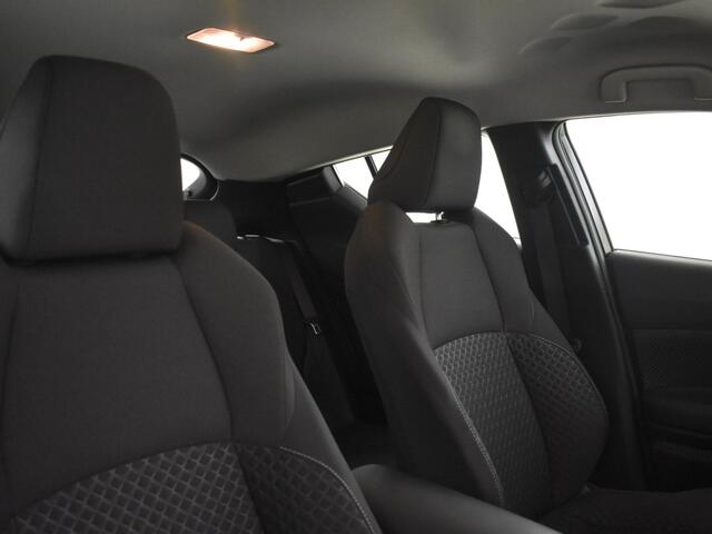 Toyota C-HR 1.8 Hybrid Active Bi-tone | Trekhaak | Carplay