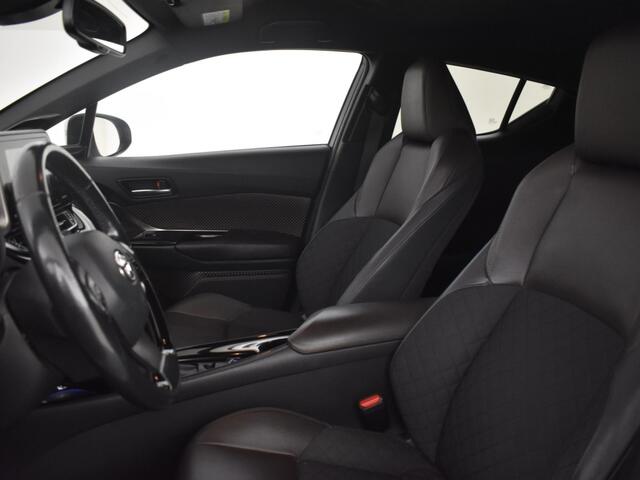 Toyota C-HR 1.8 Hybrid Bi-Tone | Trekhaak | JBL | Parkeersensoren V+A