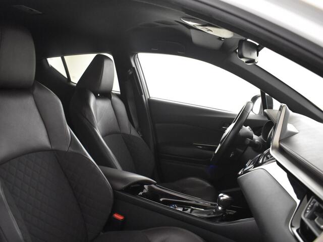 Toyota C-HR 1.8 Hybrid Executive Edition | Navigatie | Parkeersensoren v + a