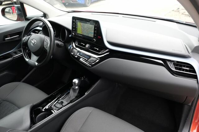 Toyota C-HR 1.8 Hybrid 122PK Dynamic Automaat | Apple Carplay / Android Auto