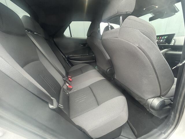 Toyota C-HR 1.8 Hybrid 140PK Style Limited / Stoel + Stuurverwarming