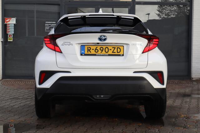 Toyota C-HR 1.8 Hybrid Style Blindspot/Stuur/Stoelverwarming/PDC/AllSeasons