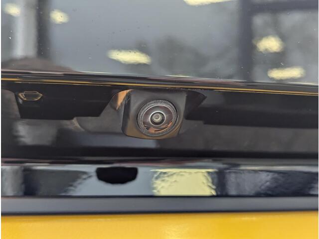 Toyota C-HR 2.0 Plug-in Hybrid 220 Première Edition | Pano | Leer | JBL | 360 cam | Elek. achterklep | Elek. verstelbare stoel | Stoel- stuurverwarming