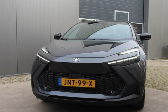 Toyota C-HR 2.0 220 Hybrid Plug-In First Edition / BSM / PDC / Stoelverwarm