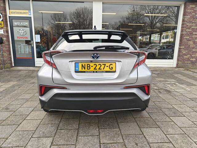Toyota C-HR 1.8 Hybrid Bi-Tone |