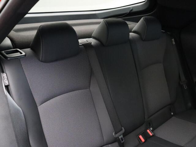 Toyota C-HR 1.8 Hybrid Executive | Stoel, Stuur en Voorruitverwarming | Elektrisch Verstelbare bestuurdersstoel | 10 jaar Garantie |