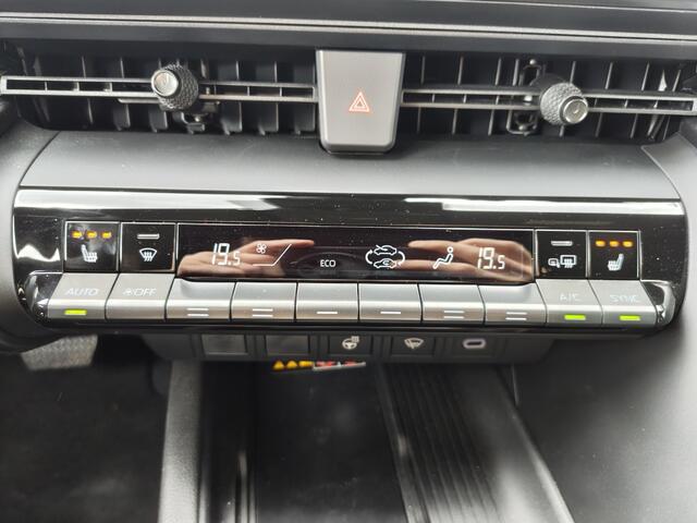 Toyota C-HR 1.8 Hybrid 140 First Edition | Navi | Sensoren v/a | El. Achterk