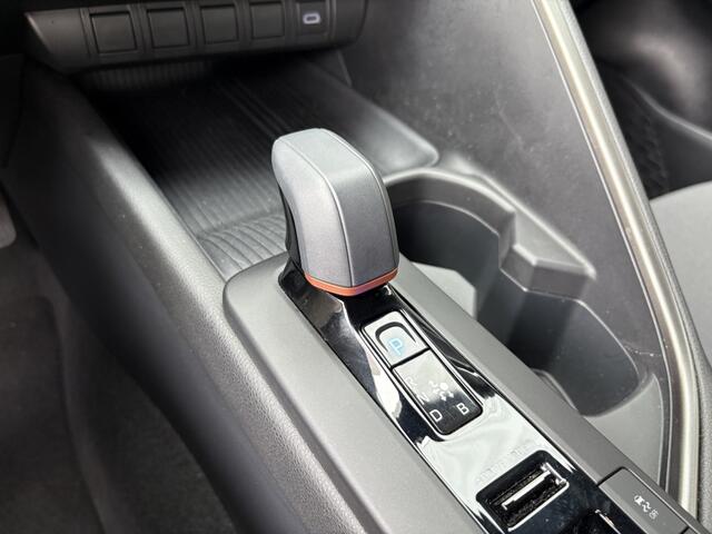 Toyota C-HR 1.8 Hybrid 140 Dynamic | Navi | Sensoren | Apple Carplay, Androi