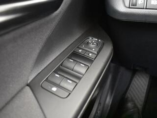 toyota-c-hr-1.8-hybr-140-style--pa